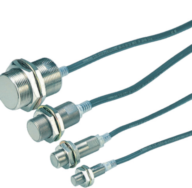 合肥栗山供应OMRON欧姆龙圆柱形接近开关E2E-X7D1-N