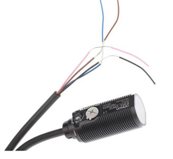 合肥栗山供应OMRON欧姆龙光电传感器E3FA-DN12 2M