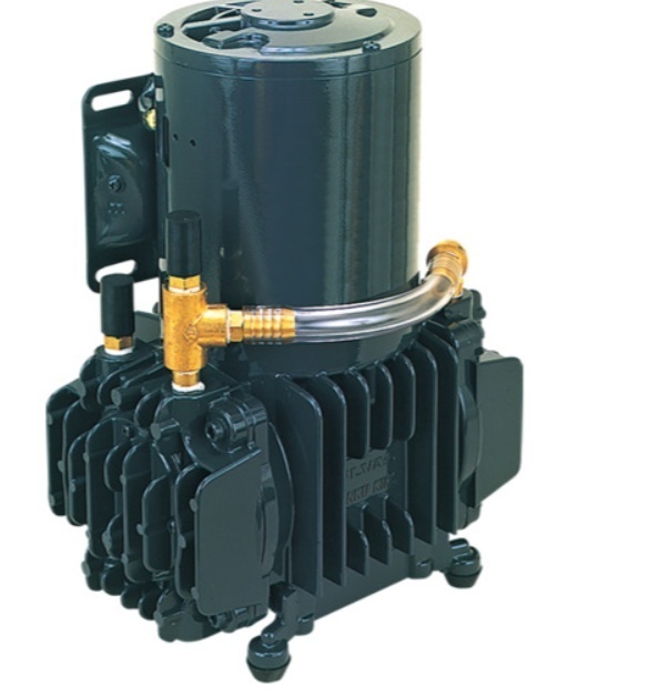 ULVAC爱发科单相200V干真空泵DAT100S-200V/OMT-200A合肥栗山胡181-0560-8873