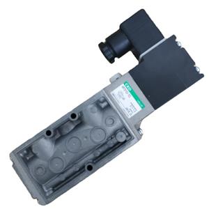 CKD喜开理电磁阀4F310-10-B-AC220V杨：18105608753